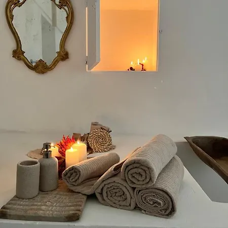 Oda ve Kahvaltı I Tre Coni By Acqua Di Puglia Locorotondo